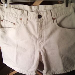 Levi's Strauss & Co Vintage 550 Short Jeans Ivory/Cream Denim.